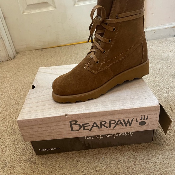 Big girl Bearpaw booties - Picture 7 of 7